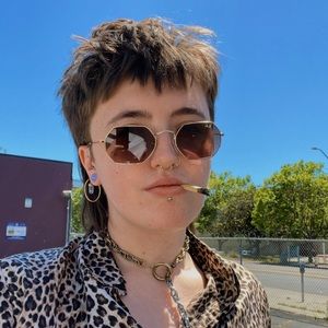 Meet your Posher, Ciara